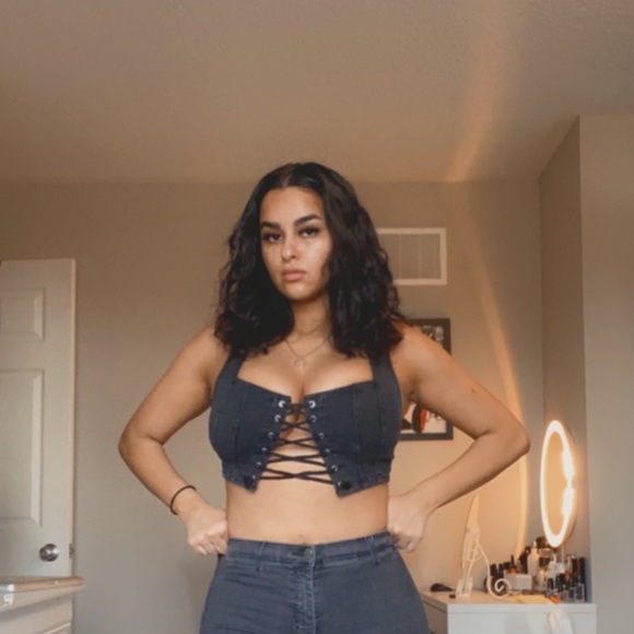 Black denim cropped corset tank top - Picture 2 of 4